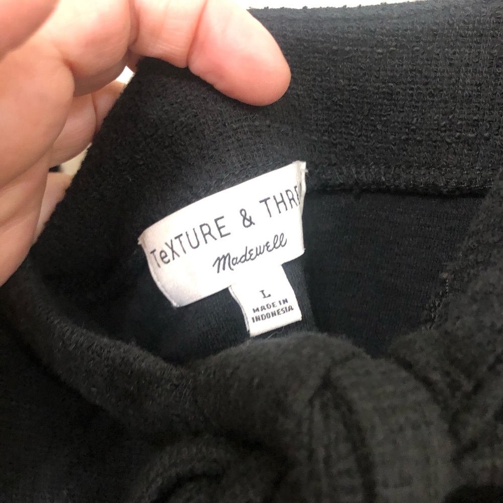 3/ FOR $20 DEAL Madewell Black Tie Front Tank LG - Picture 7 of 9